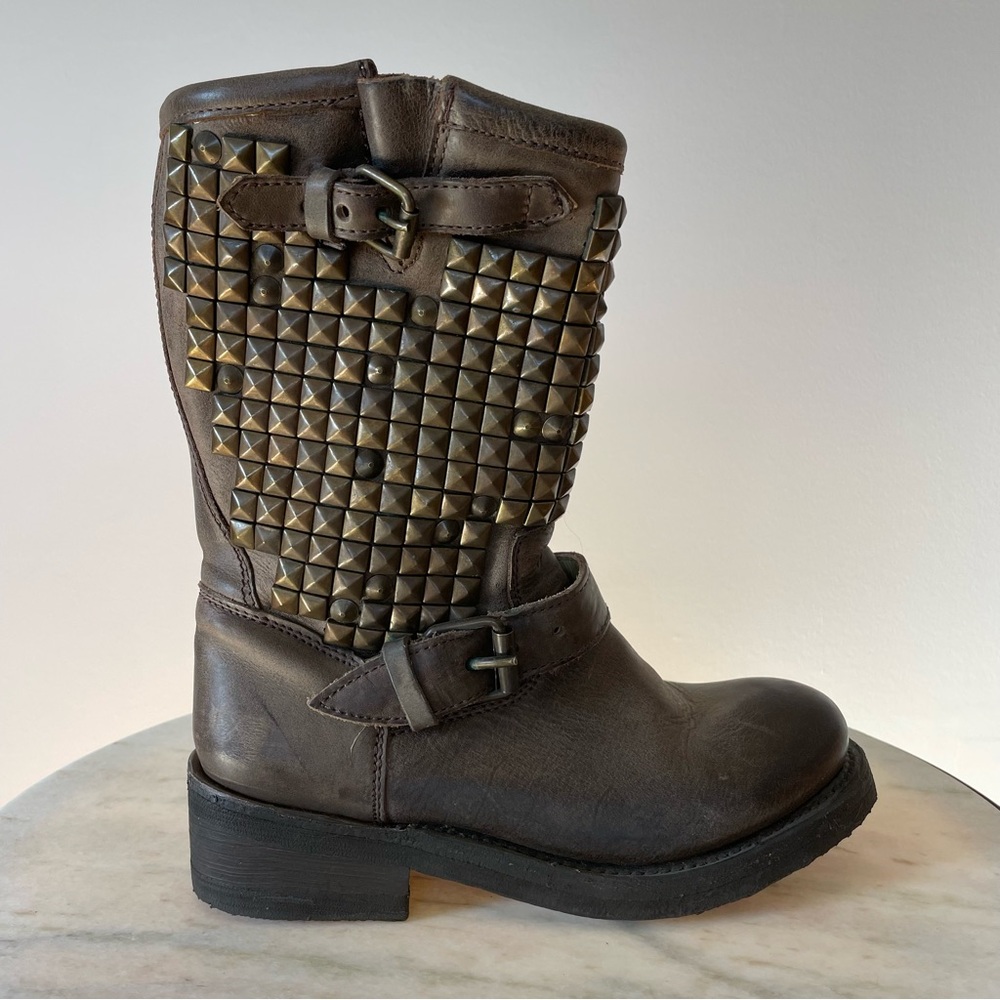 Ash Studded Engineer Moto Boot in Distressed Brown Leather, Size 6 - Picture 7 of 14